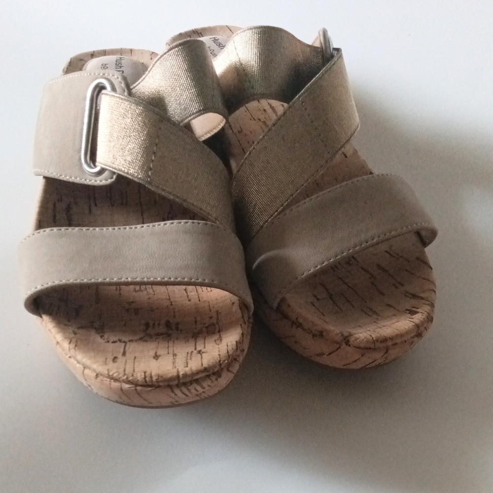 Hush Puppies Women's Tan Wedge Sandals - Picture 2 of 7